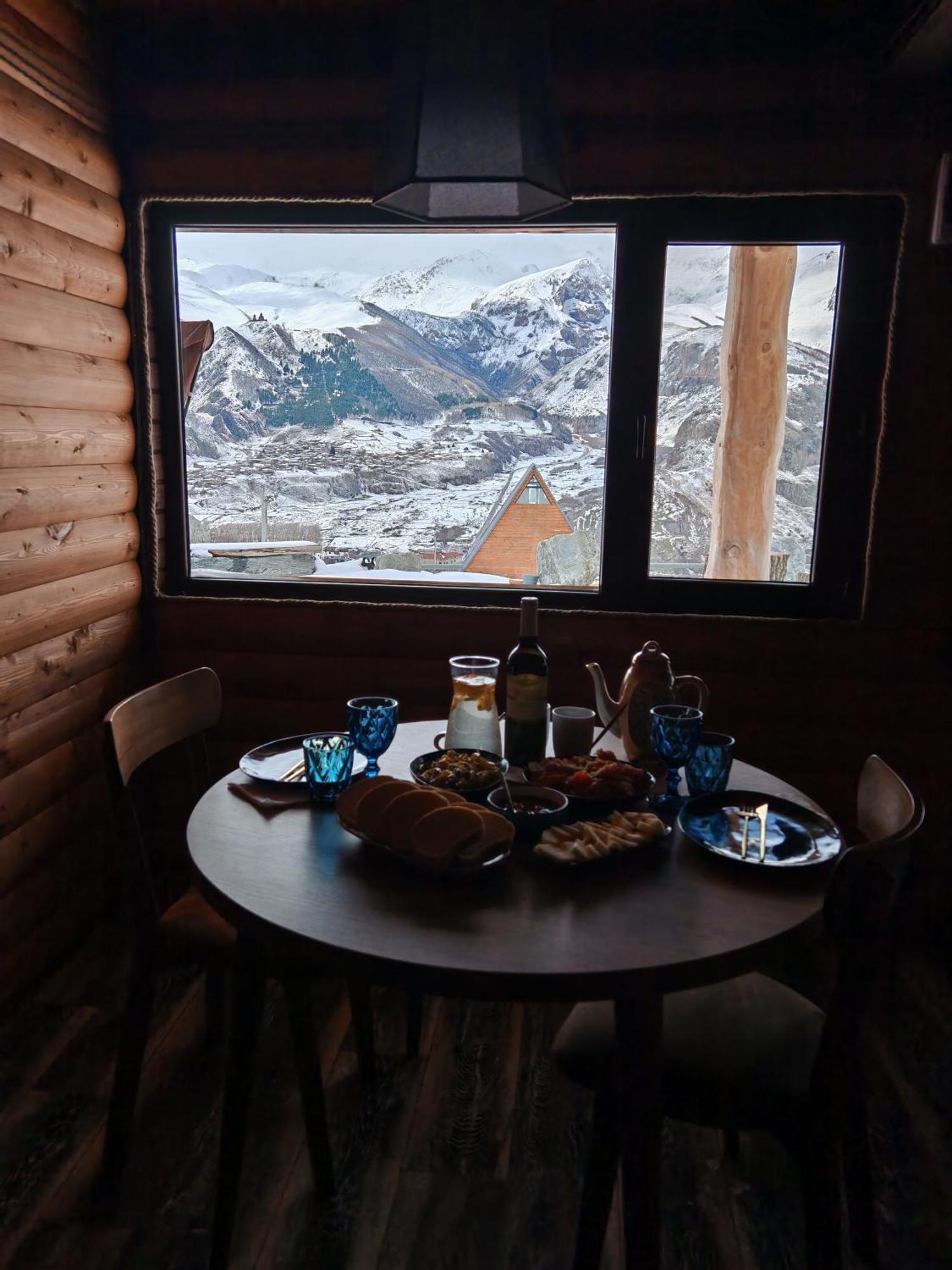 Alone Cottage Kazbegi Zimmer foto